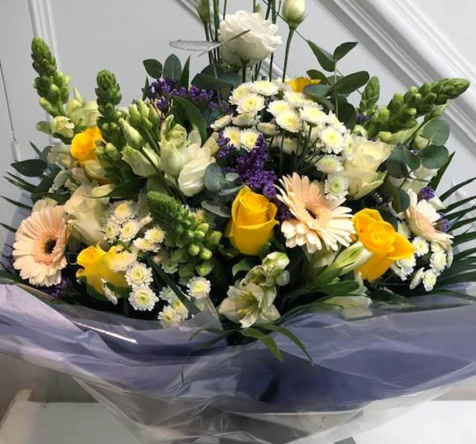 Mariannes Flowers same day flower delivery Isle of Man